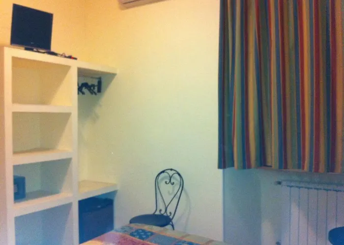 Bed & Breakfast The Flower 3*