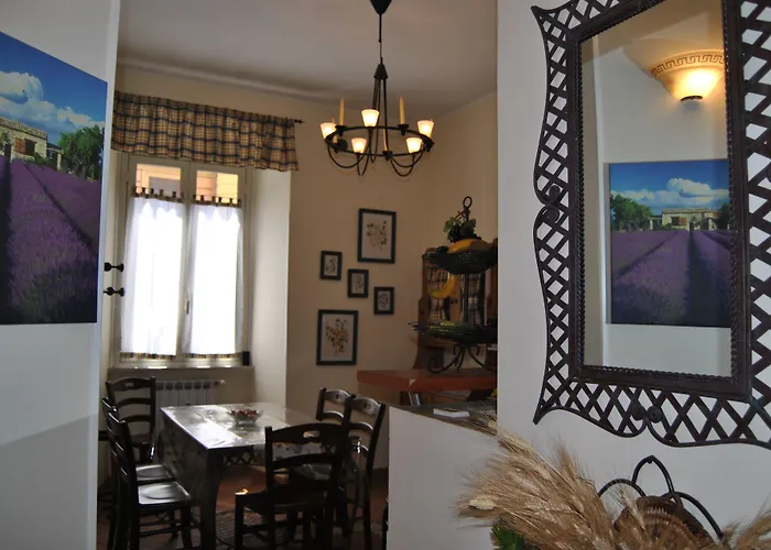 The Flower Bed & Breakfast Roma