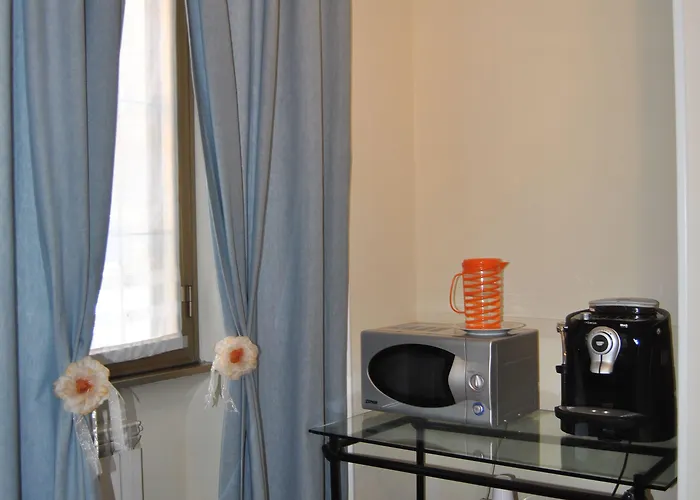 Bed & Breakfast The Flower 3*